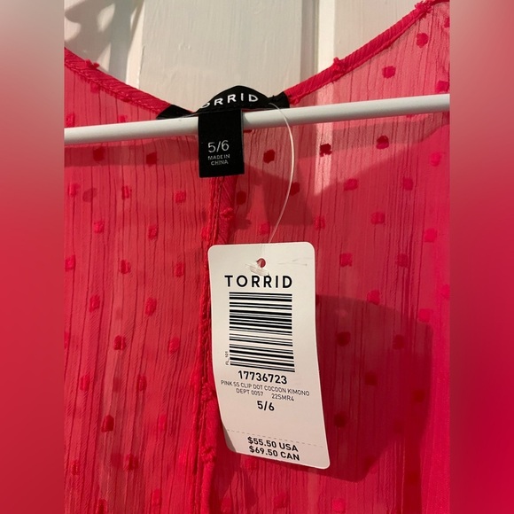 Torrid Pink Raspberry Chiffon
Clip Dot Cocoon Kimono Womens size plus size 5/6 - Picture 7 of 9